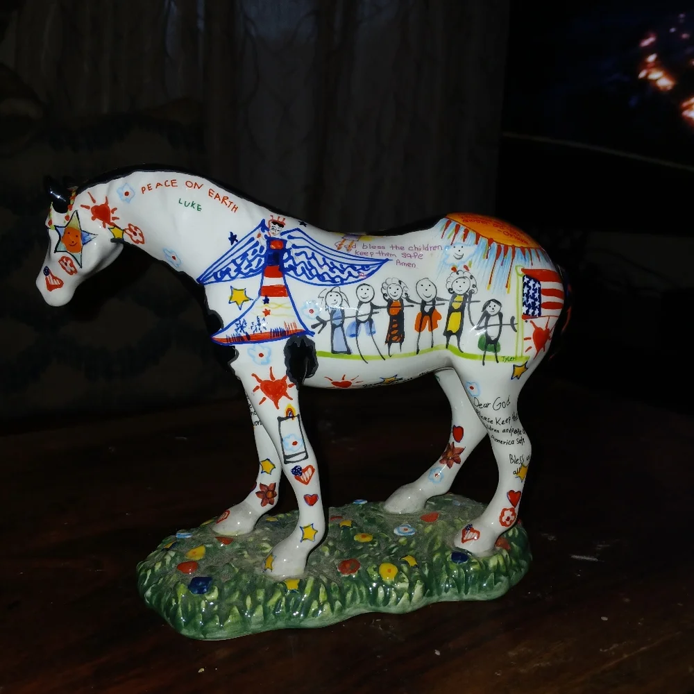 Ceramic Horse - Picture 2 of 3